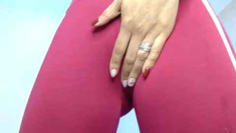 Snapshot of xime_stone chatting on 11-08-25, 04:40 Xime online show from 11-08-25, 04:40