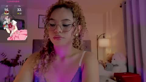 camila online show from 12-18-25, 07:53