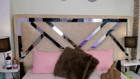 Xime  online show from 02-28-26, 03:51