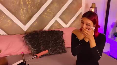Snapshot of ximena_vasquez8 chatting on 06-14-26, 02:24 Xime online show from 06-14-26, 02:24