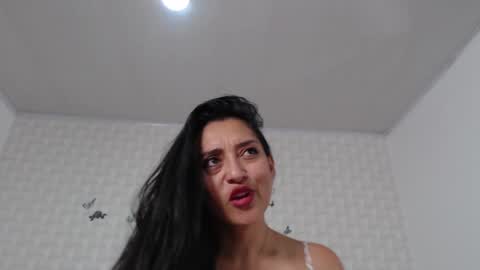 ximena suarez online show from 02-01-25, 09:54