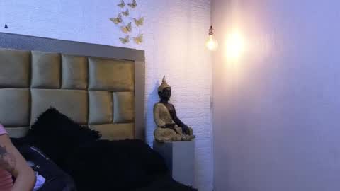 ximena online show from 11-10-25, 05:50