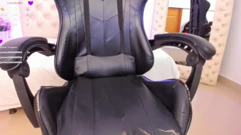 xiomara_cortes online show from 01-25-25, 10:28