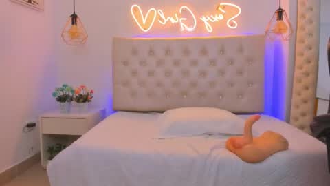 xiomara_cortes online show from 02-04-25, 01:13