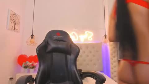 xiomara_cortes online show from 02-16-25, 08:44