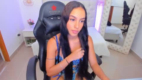 xiomara_cortes online show from 02-17-25, 07:10