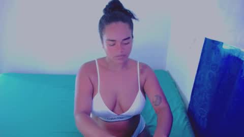 xiomy winklar online show from 03-11-25, 12:17