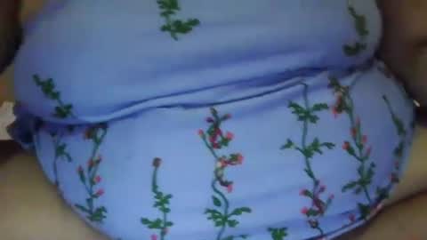 Snapshot of xjuicytits chatting on 11-26-25, 03:07 xjuicytits online show from 11-26-25, 03:07