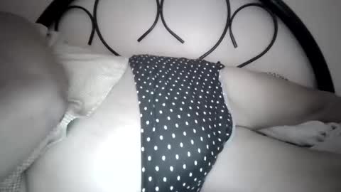 Snapshot of xjuicytits chatting on 02-19-26, 01:12 xjuicytits online show from 02-19-26, 01:12