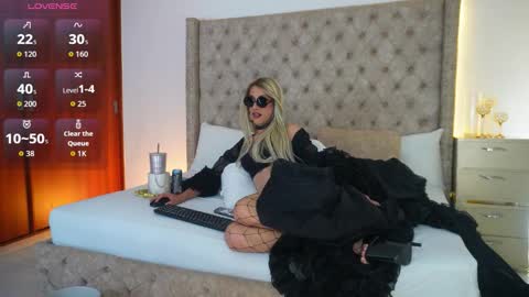 Kassandra online show from 03-22-26, 05:44