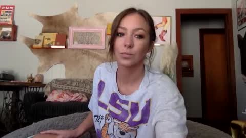 Snapshot of xlacyy chatting on 10-05-25, 05:22 xLacyy online show from 10-05-25, 05:22