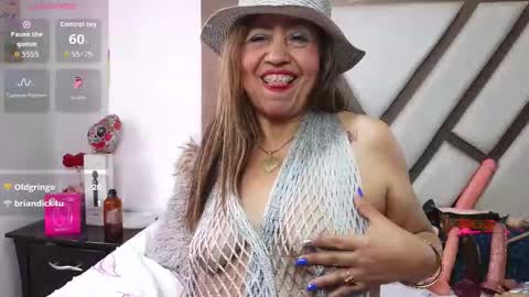 xladyluna online show from 02-24-26, 03:43