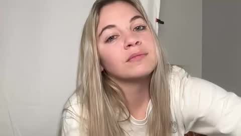 Morgan Rose online show from 02-25-26, 12:20