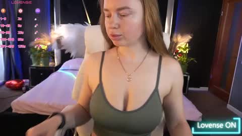Monica online show from 06-02-26, 05:31