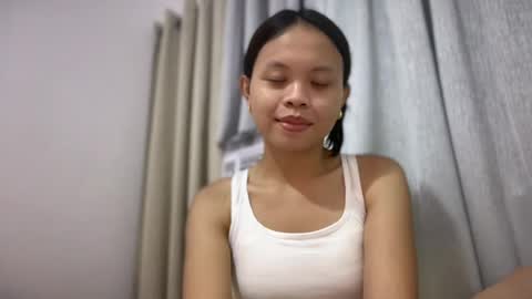 Snapshot of xo_worth_it chatting on 07-04-26, 03:51 nathalie online show from 07-04-26, 03:51