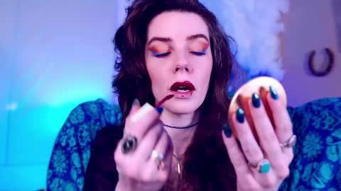 Bella Bondai online show from 03-31-26, 11:05