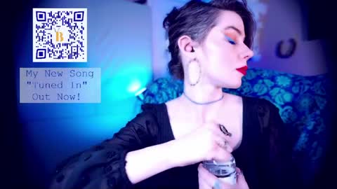 Snapshot of xobondaixo chatting on 05-14-26, 01:23 Bella Bondai online show from 05-14-26, 01:23