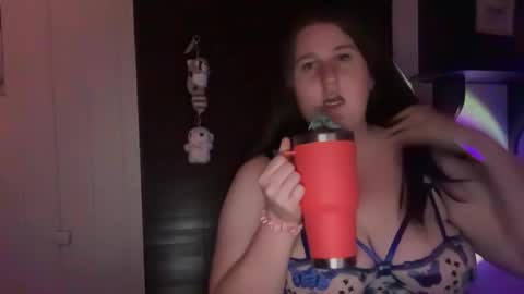 Snapshot of xopeachybaby chatting on 05-08-26, 11:26 xopeachybaby online show from 05-08-26, 11:26