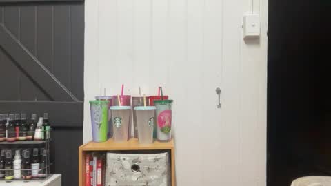 Snapshot of xopeachybaby chatting on 05-17-26, 01:51 xopeachybaby online show from 05-17-26, 01:51