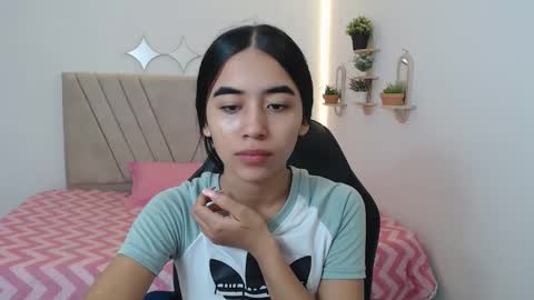 melany online show from 04-19-26, 12:04