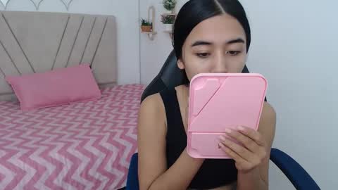 melany online show from 04-25-26, 12:08