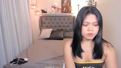 xoxoalyssa69 online show from 10-19-25, 06:36