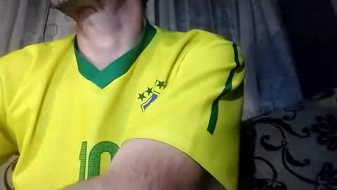 Snapshot of xploid1982 chatting on 09-23-25, 10:24 xploid1982 online show from 09-23-25, 10:24