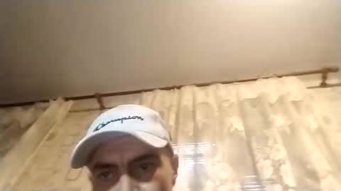 Snapshot of xploid1982 chatting on 11-06-25, 02:51 xploid1982 online show from 11-06-25, 02:51