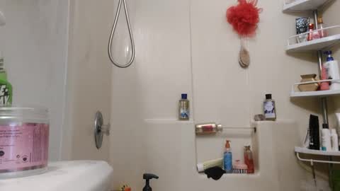 Xploringus online show from 01-02-25, 03:19