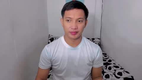 xsebastian19 online show from 01-03-25, 11:01