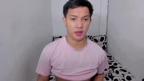 xsebastian19 online show from 01-08-25, 10:16