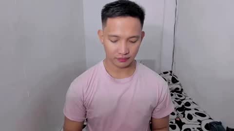 xsebastian19 online show from 01-09-25, 02:43