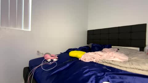 xStarGazingx online show from 02-10-25, 08:31