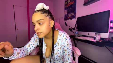 xStarGazingx online show from 12-04-25, 07:17