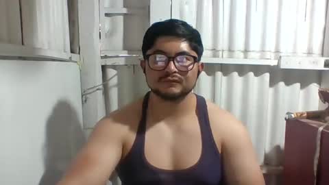 Snapshot of xstudiobog_90 chatting on 11-21-25, 08:18 xstudiobog_90 online show from 11-21-25, 08:18