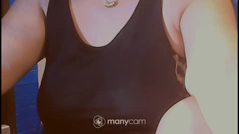 Snapshot of xsw33t_joy69x chatting on 06-09-26, 11:55 joy online show from 06-09-26, 11:55