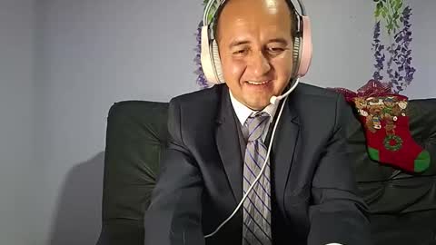 Snapshot of xthesexybossx chatting on 11-24-25, 04:40 xthesexybossx online show from 11-24-25, 04:40