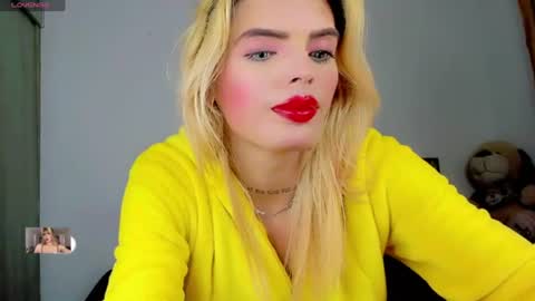 Snapshot of xthesexyboyx chatting on 06-23-26, 07:39 Femboy Exotic online show from 06-23-26, 07:39