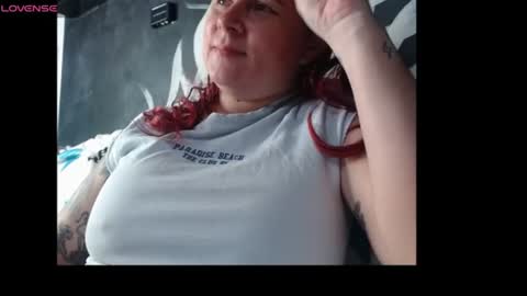 Snapshot of xtheya_me chatting on 07-26-26, 02:53 Eva evee milf online show from 07-26-26, 02:53