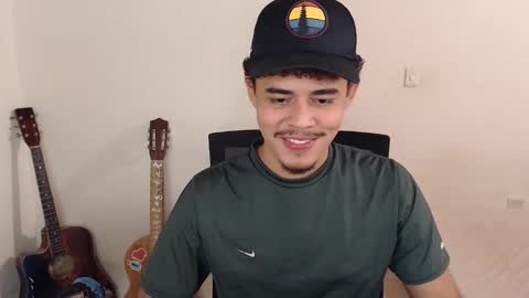 xtranherr online show from 10-20-25, 04:24