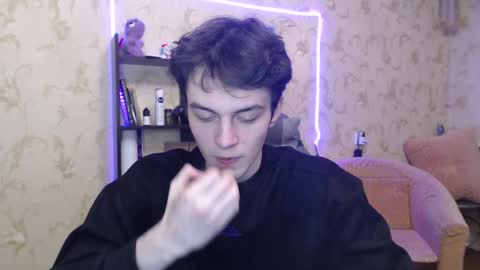 traqqq online show from 03-04-25, 07:11