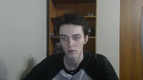 traqqq online show from 11-16-25, 07:19