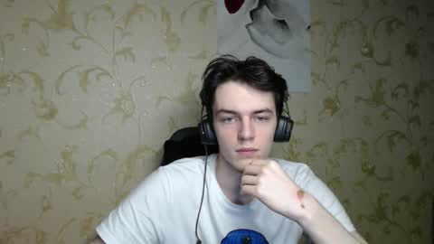 Snapshot of xtraqqq chatting on 03-17-26, 03:48 traqqq online show from 03-17-26, 03:48