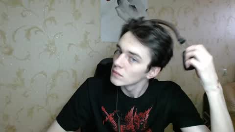 Snapshot of xtraqqq chatting on 03-20-26, 02:11 traqqq online show from 03-20-26, 02:11