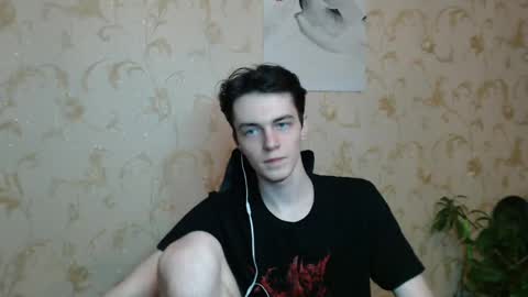 Snapshot of xtraqqq chatting on 05-21-26, 06:26 traqqq online show from 05-21-26, 06:26