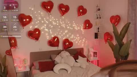 Courtney online show from 02-07-26, 05:11