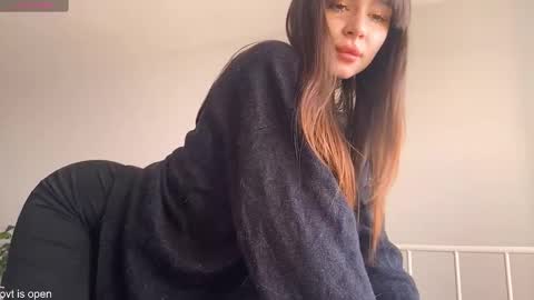 Lily online show from 03-11-26, 10:21