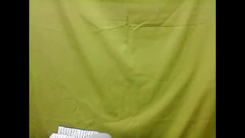 Mariel online show from 11-20-25, 06:13