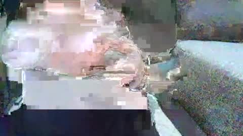 Snapshot of xxalexis chatting on 07-28-26, 08:52 HotMomAlex online show from 07-28-26, 08:52
