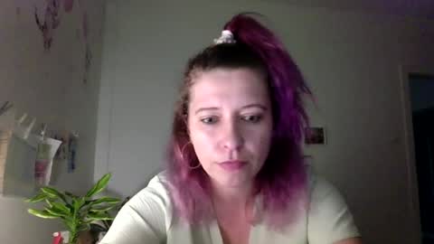 Snapshot of xxali022 chatting on 06-28-26, 10:16 xxali022 online show from 06-28-26, 10:16